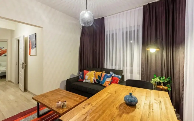 Modern Flat 5-min Walk to Taksim Square in Beyoglu