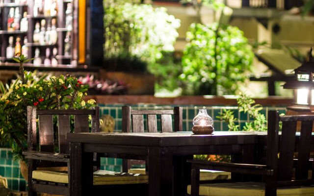 B2 Suthep Night Market Premier Resort