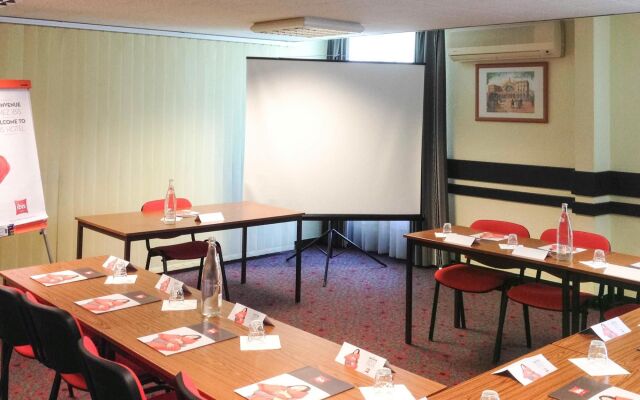 ibis Poitiers Beaulieu