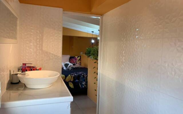 Story Villa, 2 Bedrooms With Mountain & Ocean View