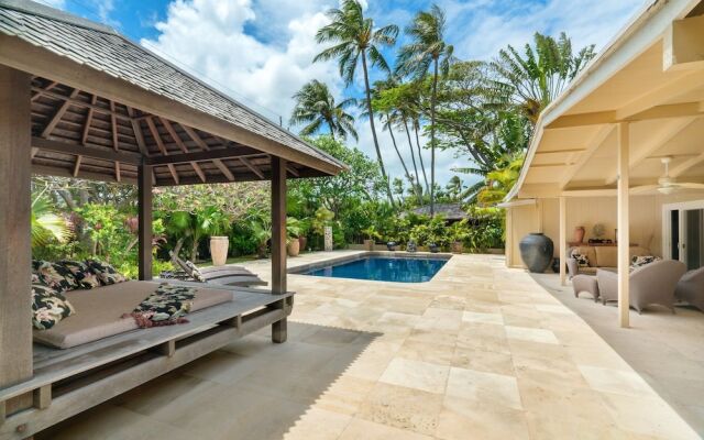 Kailua Beachside 4 Bedroom Home by RedAwning