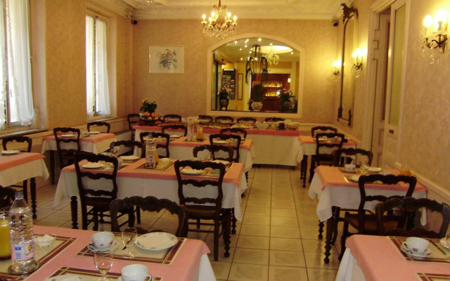 Hotel Busby