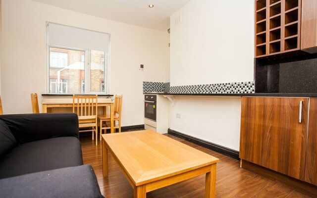 Brilliant 2 Bed Apt in Heart of Camden Town