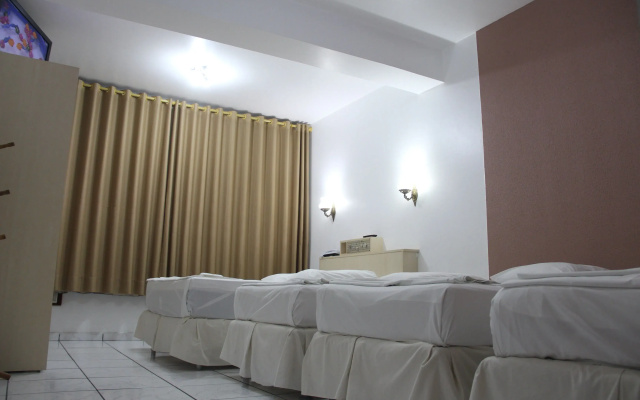 Oásis Chartouni Hotel
