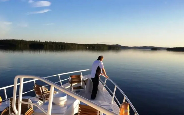 M/s Rainbow