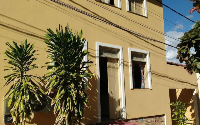Pousada Amarela