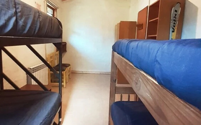 Hostel y Camping Los Coihues
