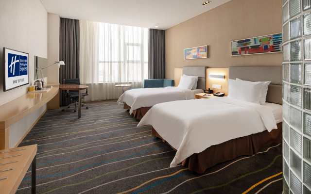 Holiday Inn Express Luoyang City Center by IHG – Guest Rooms – Luoyang