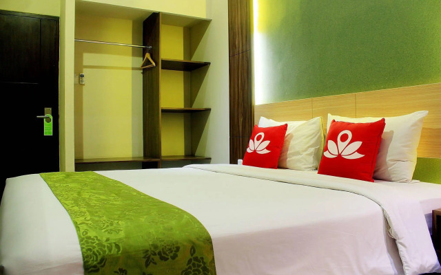 ZEN Rooms Lengkong Gatot Subroto