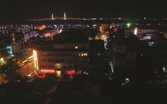 Anh Dao Mekong Hotel