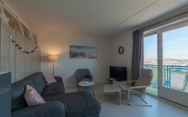 Cozy Beach Side Apartment