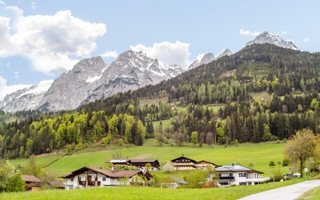 Peaceful Apartment in Pfarrwerfen with Terrace