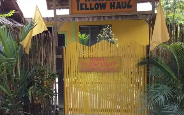 Yellow Hauz