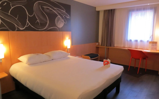 ibis Soissons Hotel