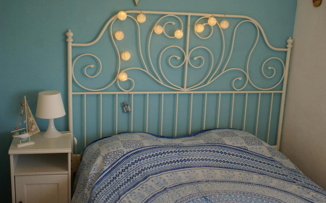 Oasis Close Barcelona Pool Tennis Beach