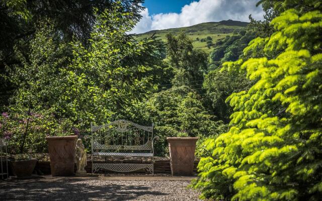 Tir-y-Coed Country House