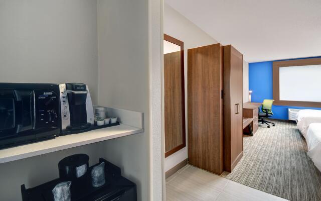 Holiday Inn Express Marshall by IHG