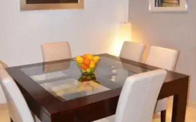 Apartment Urb. La Mairena Blq 3, 33A