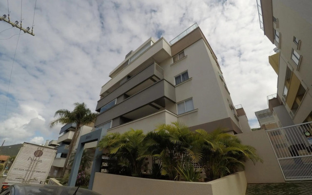 A081 - Recanto do Cardeal Apto com 2 quartos - Bombas