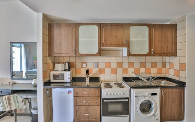 Driven Holiday Homes - Indigo Tower