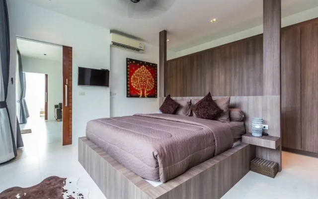 Kamala Seaview Villa by Lofty