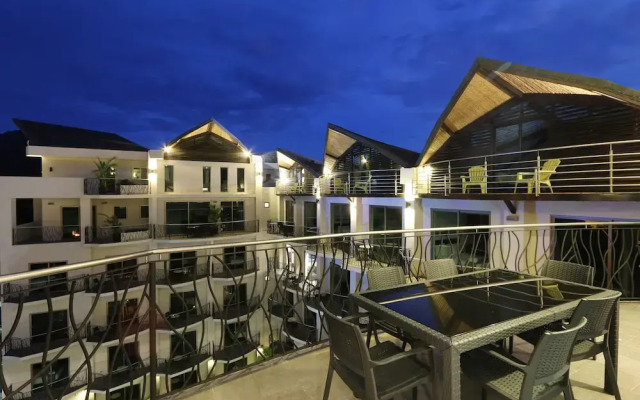 Luxury Sky Penthouses 3-6BR Condo-Hotel at Oceano Jaco