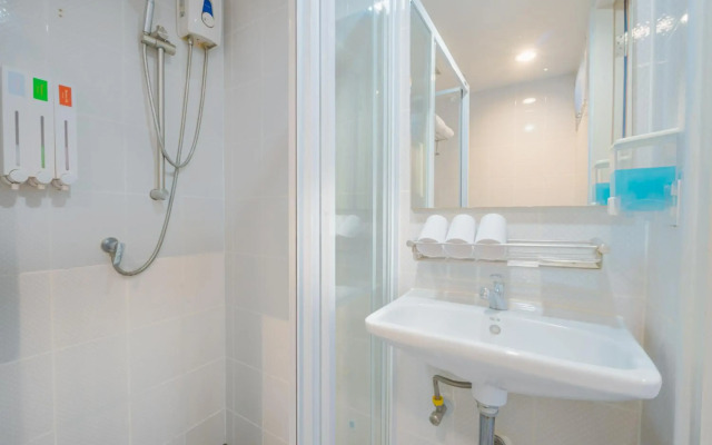Koon Hotel Sukhumvit