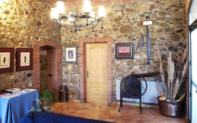 Modern Mansion in Bordils With Swimming Pool