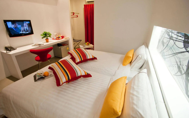 The Gallery Hotel