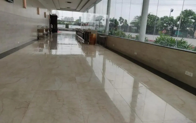 Pride Hotel & Convention Centre Indore