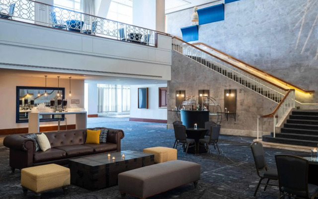 Renaissance Concourse Atlanta Airport Hotel