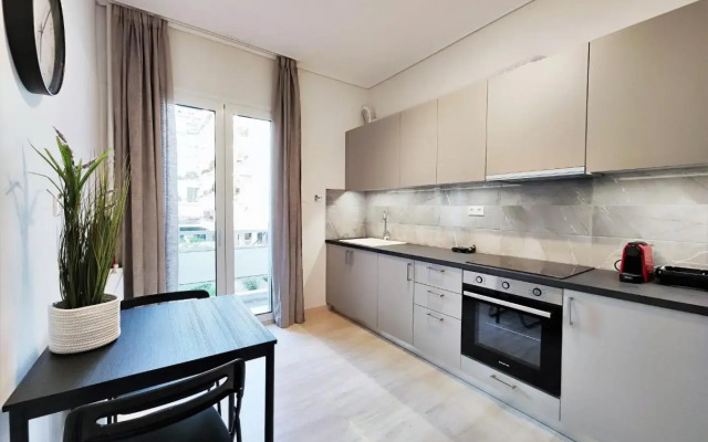 Etolou B5 - by Verde Apartments