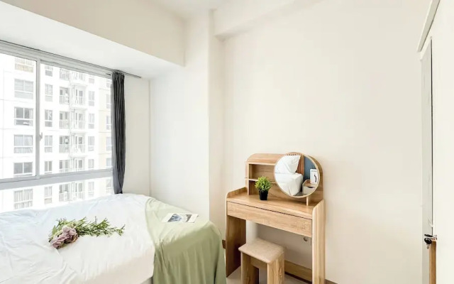 Good Deal 2Br Apartment Tokyo Riverside Pik 2