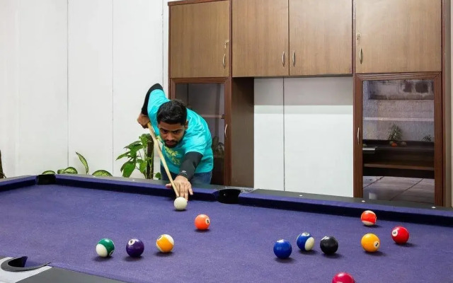 Brooks Manor Service Apartments