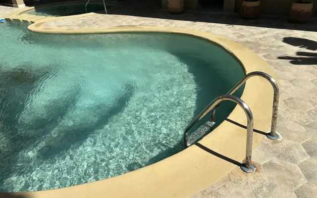 Marthas Suites & Hotel