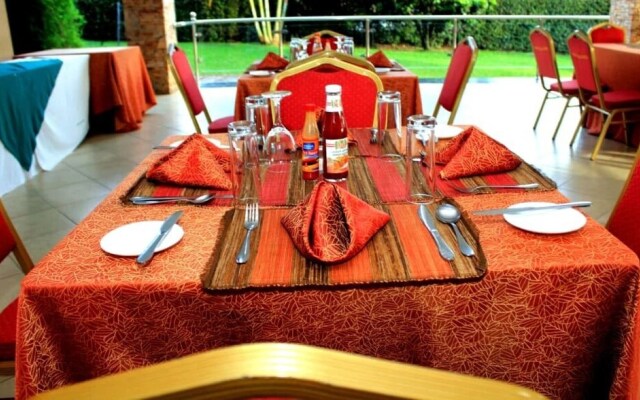 Green Valley Hotel