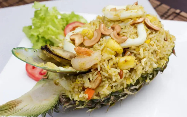 Отель On Hotel Phuket