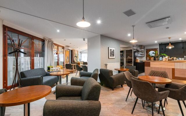 Fonnental Design Hotel 