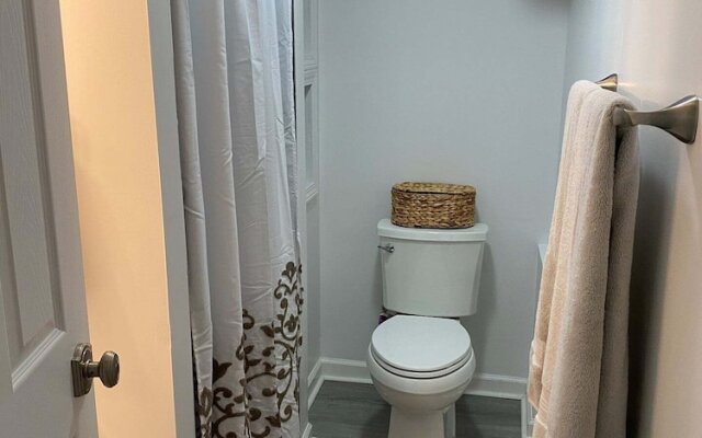 Country Living Patio Apartment in Town