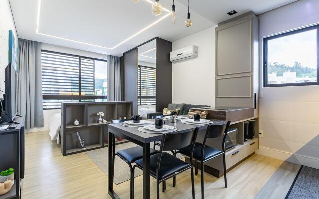 Belo studio p/ famílias em próximo da UFSC SSG225