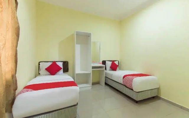 Oyo 1157 Pd Hotel