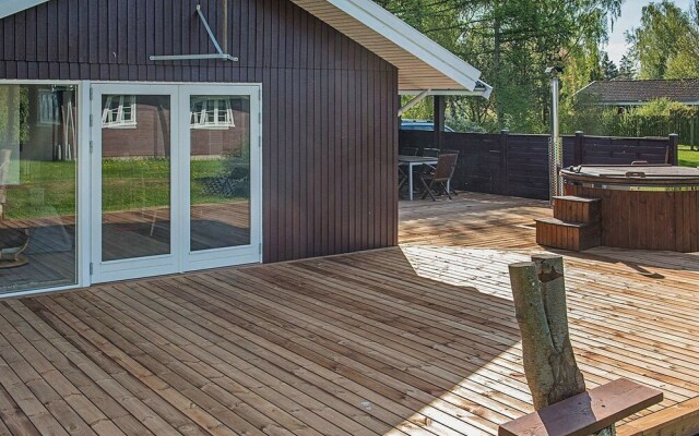 Peaceful Holiday Home in Holbæk Near the Sea