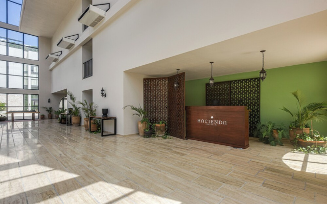 3 Mi to Beach! Tranquil Tulum Oasis w/ Balcony