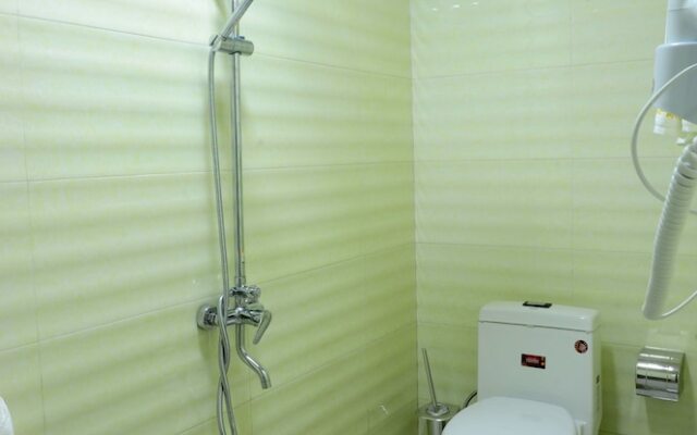 Celebrity  Apartment Hotel