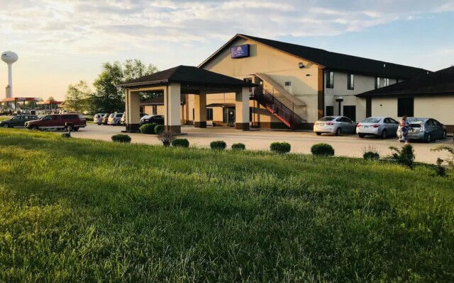 Americas Best Value Inn & Suites Pinckneyville
