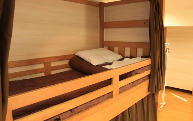 T&K Hostel Kobe Sannomiya East