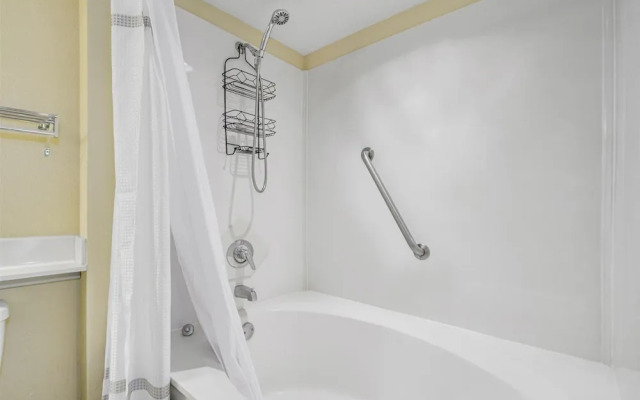 Carolinian Resort 335