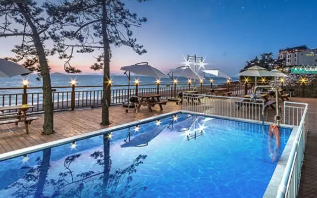 Buan Soleil View Spa Pension