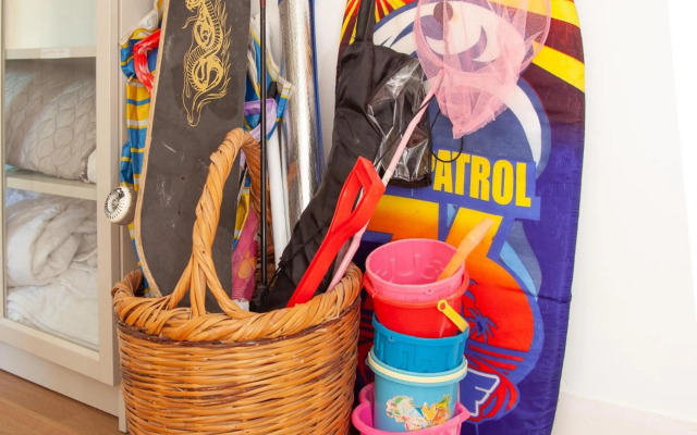 Seascape Retreat with Parking