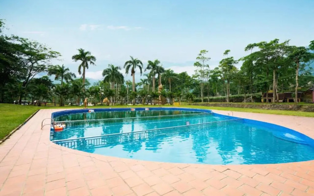 Paragon Resort